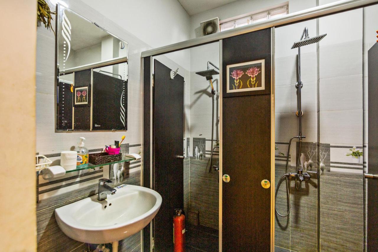 Spot On 711 Otium Hostel Da Nang Eksteriør billede